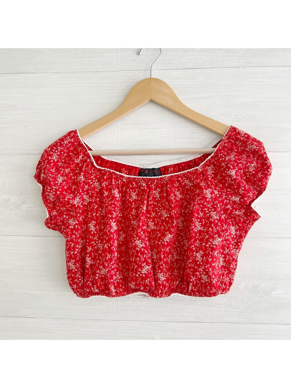 Vintage Ralph Ralph Lauren L Red Floral Cotton Cropped Peasant Blouse 90s